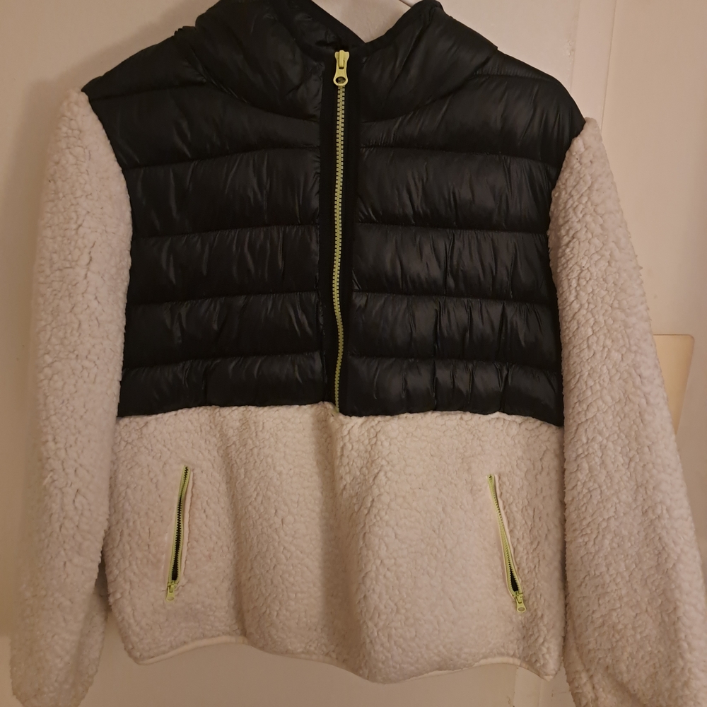 GAP Black Puffer Jacket